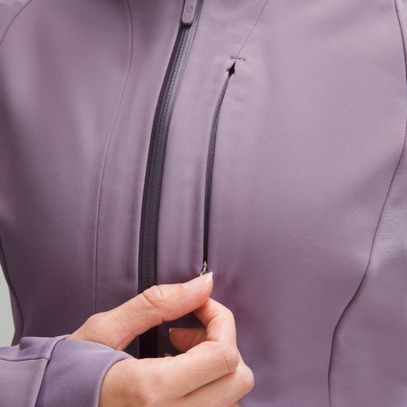 Lululemon cross chill jacket - Picture 5 of 11